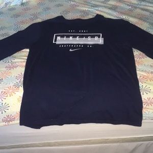 Nike SB long sleeve tee